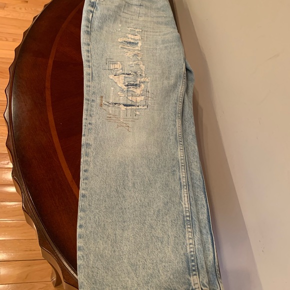 Polo Ralph Lauren Relaxed Straight Crop Jeans - Light Blue Wash Button Fly - Picture 5 of 14